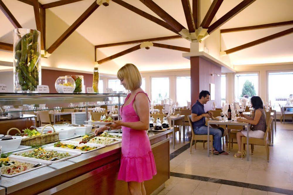 Valamar Bellevue Resort Rabac Restaurante foto
